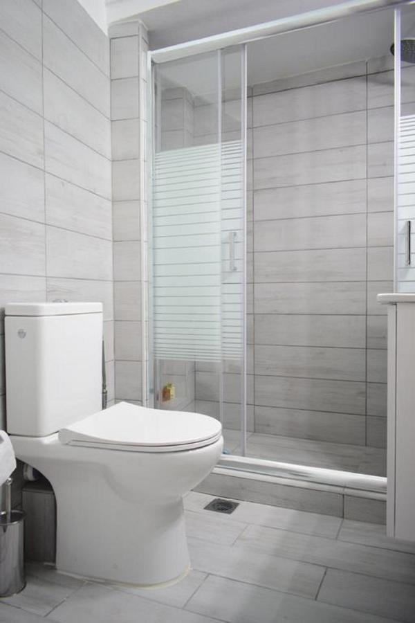 Ferienwohnung Beautiful Renovated Flat In Athen Exterior foto